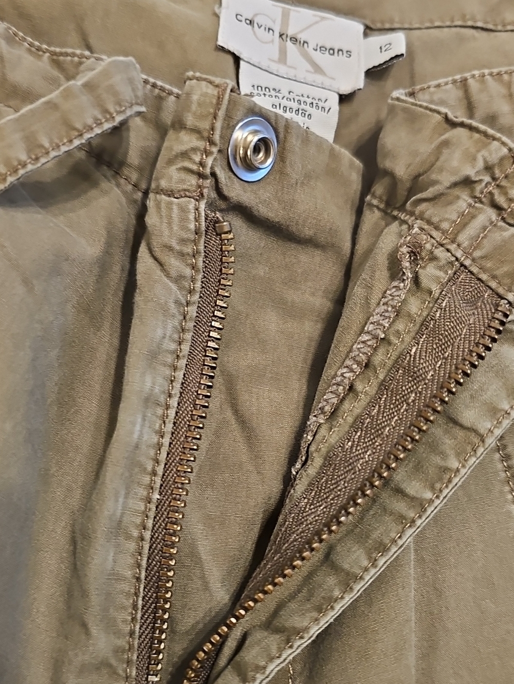 Calvin Klein Jeans Olive Green Cotton Pants - Picture 5 of 13